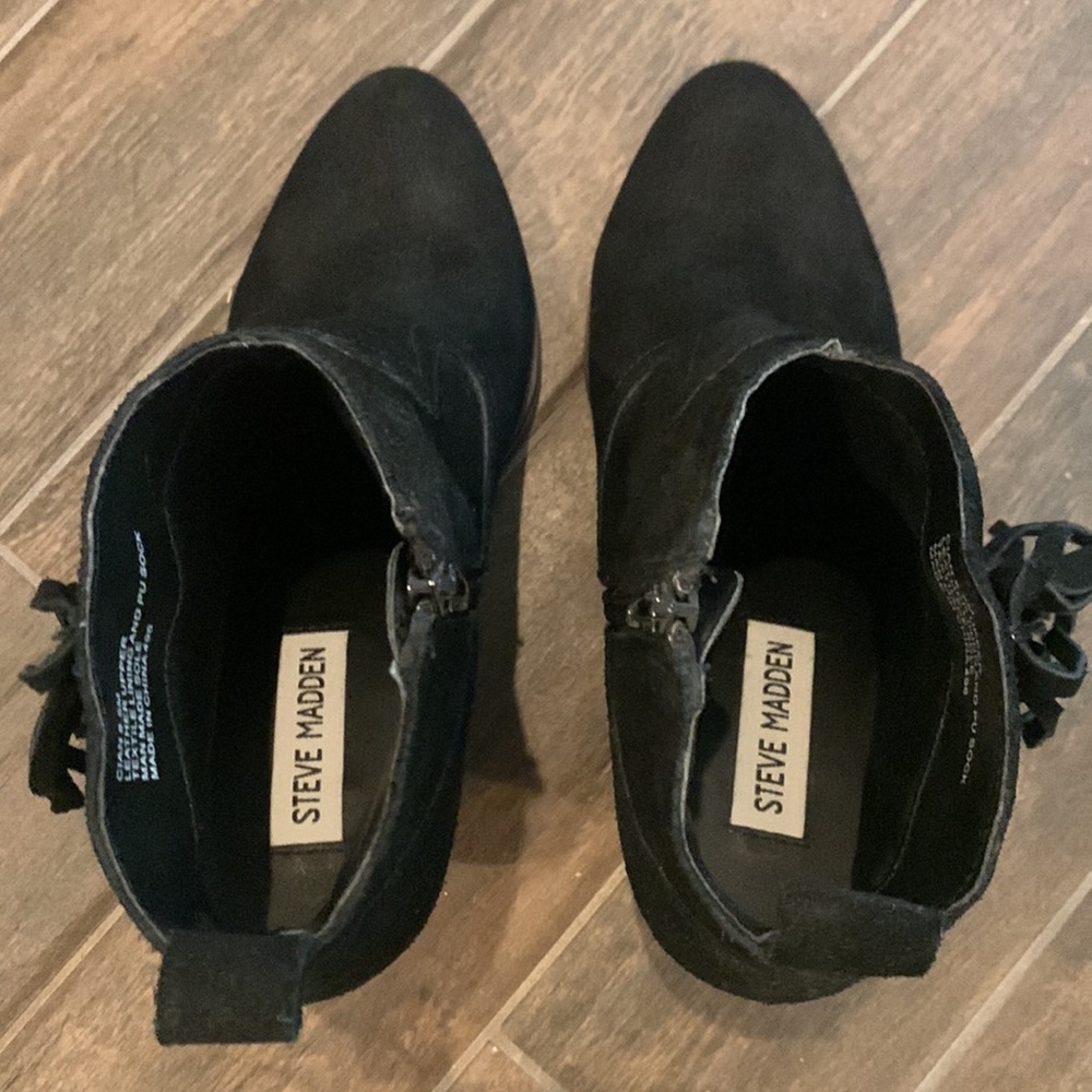 Steve Madden fringe ankle boots - Picture 4 of 7